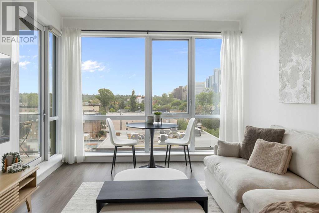 Single Family House for Sale in    Street NW Hillhurst Calgary 