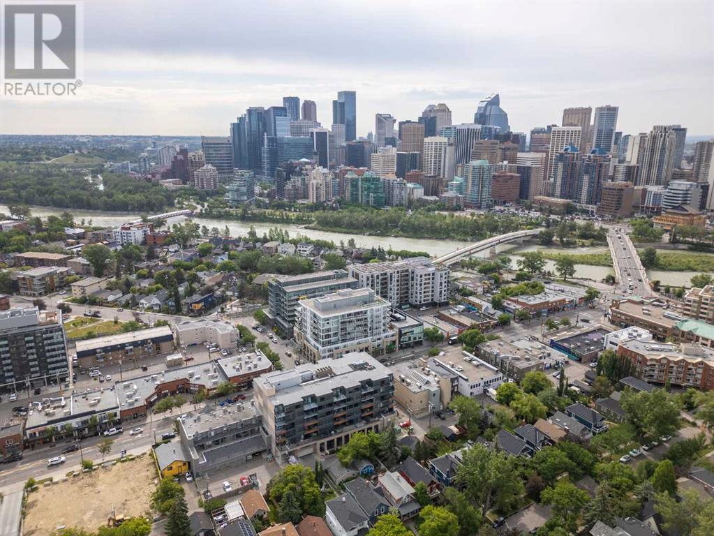 Single Family House for Sale in    Street NW Hillhurst Calgary 