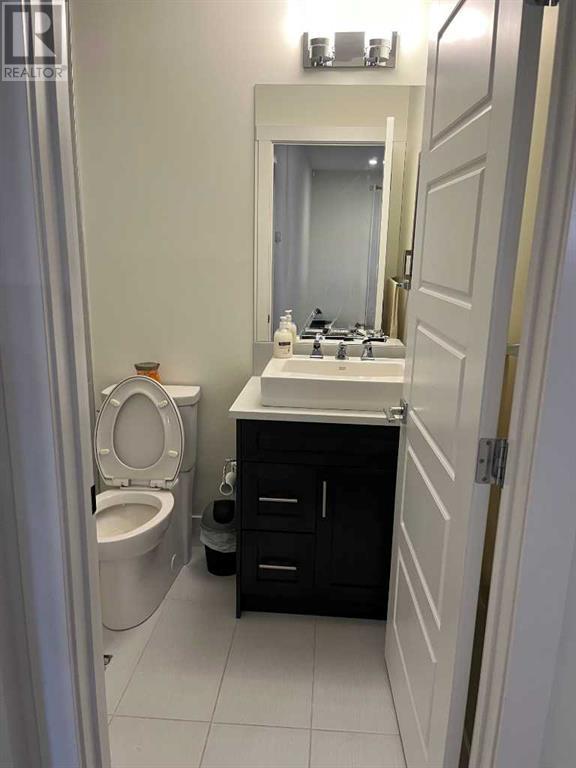 Single Family House for Sale in    Avenue NW Parkdale Calgary 