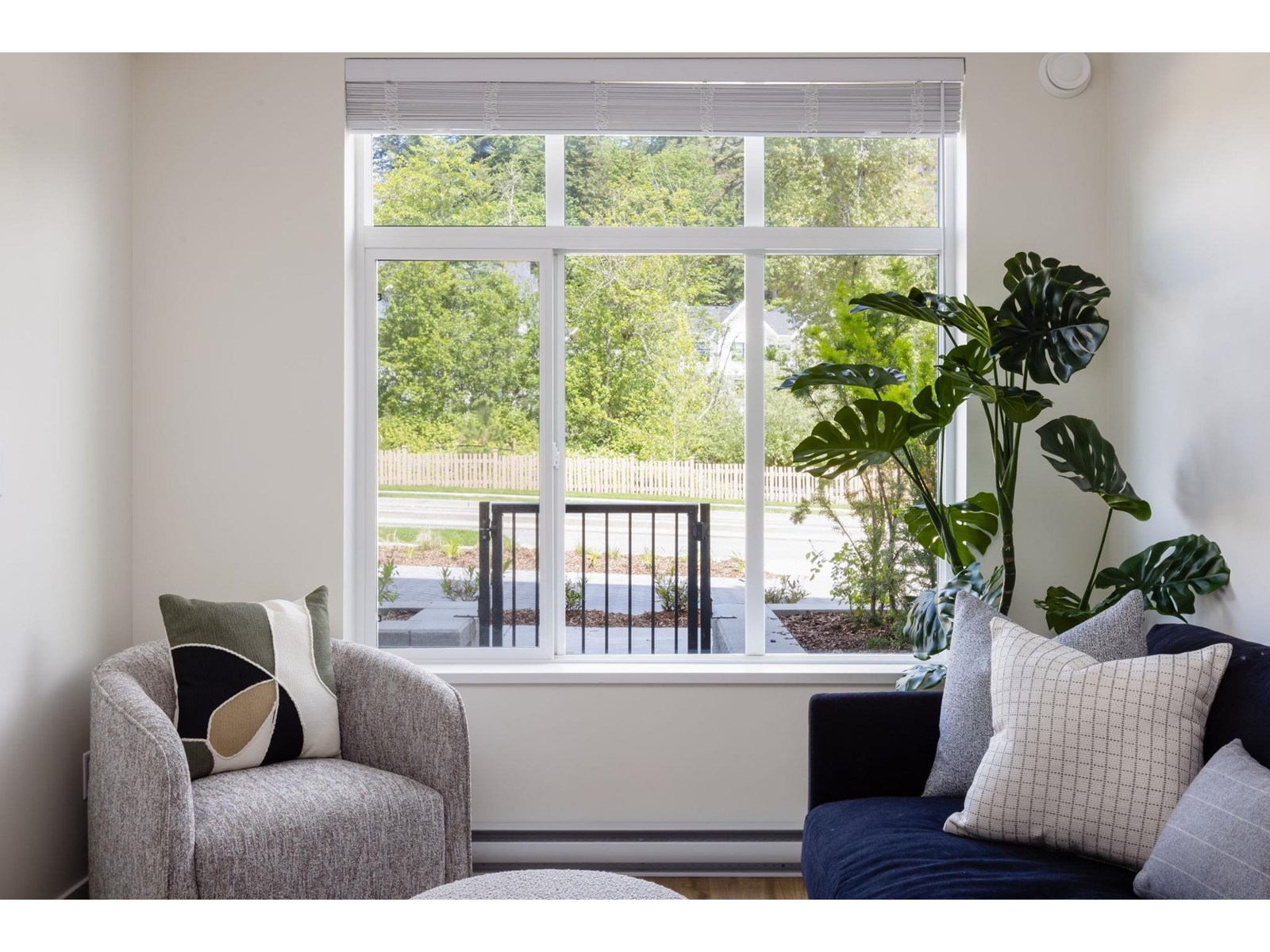 105 33920 BEST AVENUE, Mission