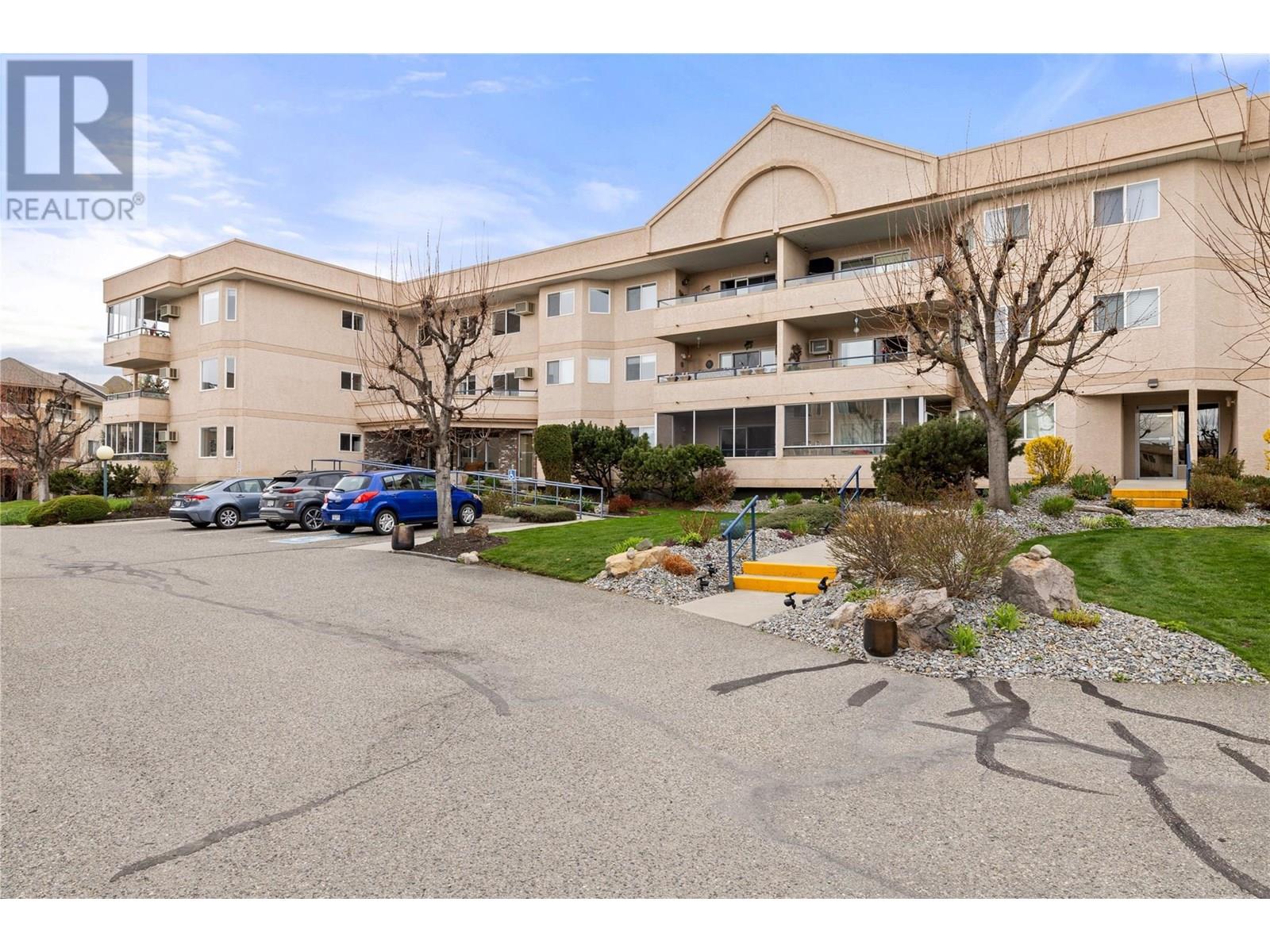 305 3858 Brown Road, West Kelowna