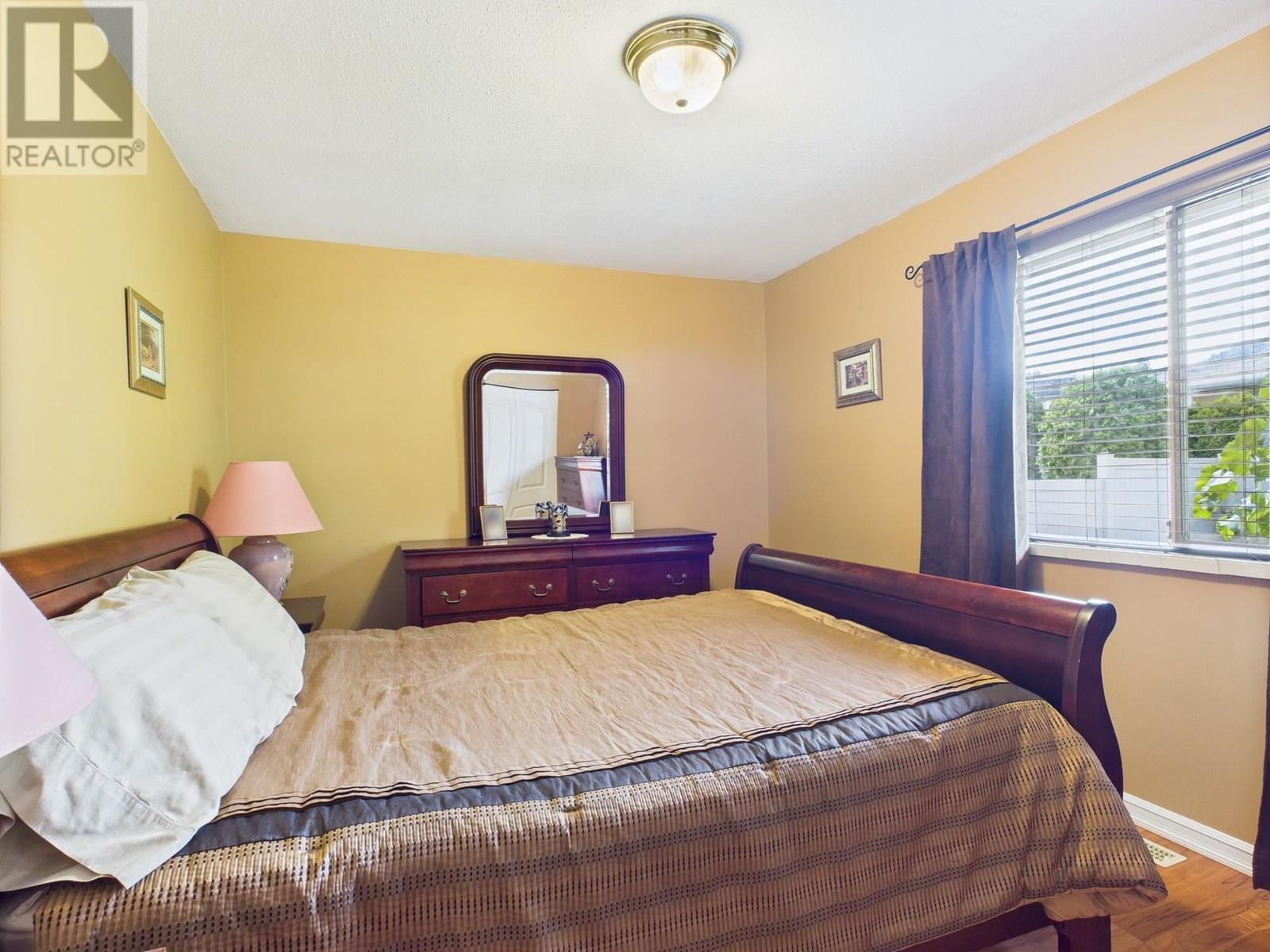 12102 Golf Course Drive, Osoyoos