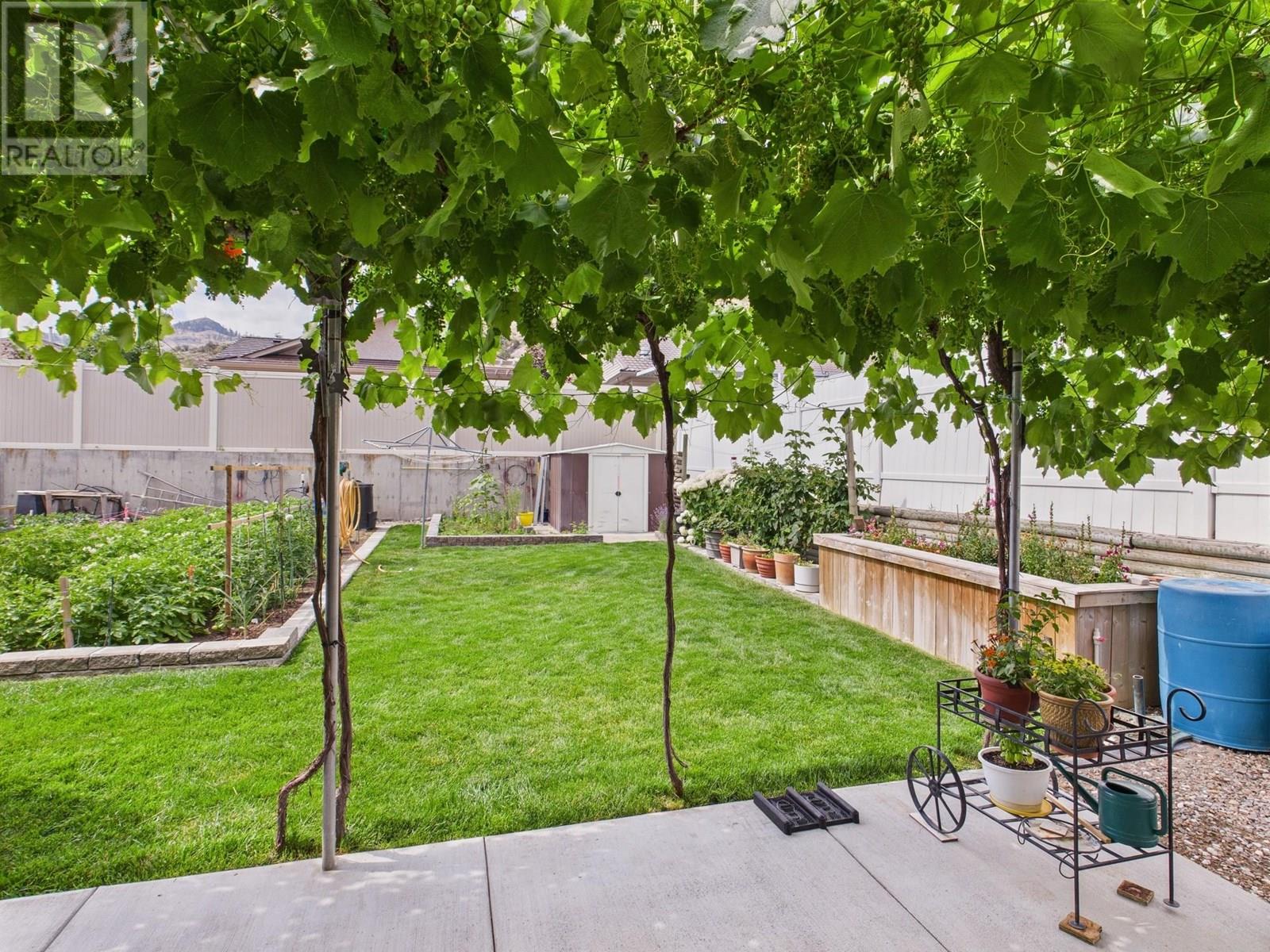 12102 Golf Course Drive, Osoyoos