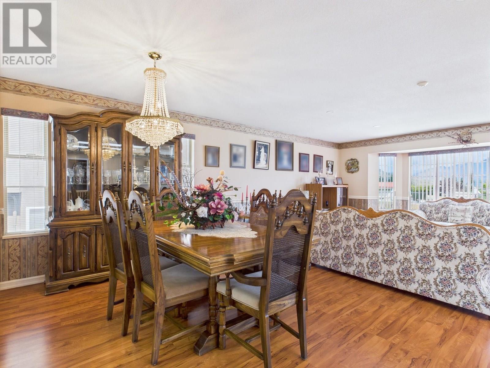 12102 Golf Course Drive, Osoyoos