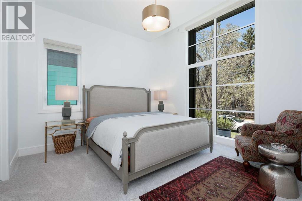Single Family House for Sale in  Lissington Drive SW North Glenmore Park Calgary 