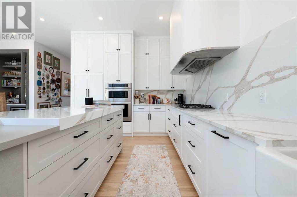 Single Family House for Sale in  Lissington Drive SW North Glenmore Park Calgary 