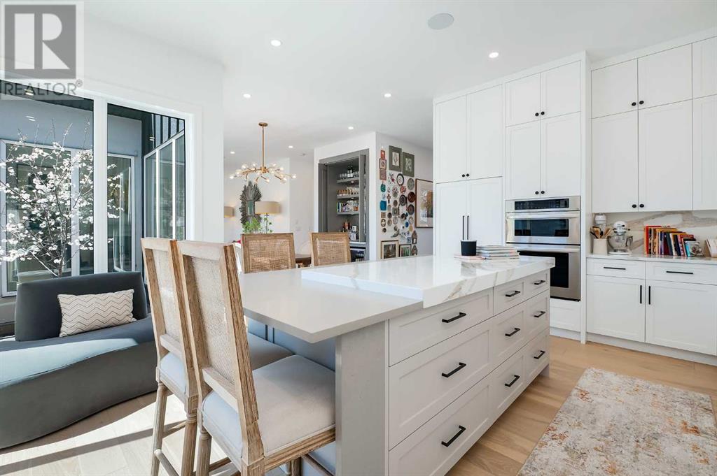 Single Family House for Sale in  Lissington Drive SW North Glenmore Park Calgary 