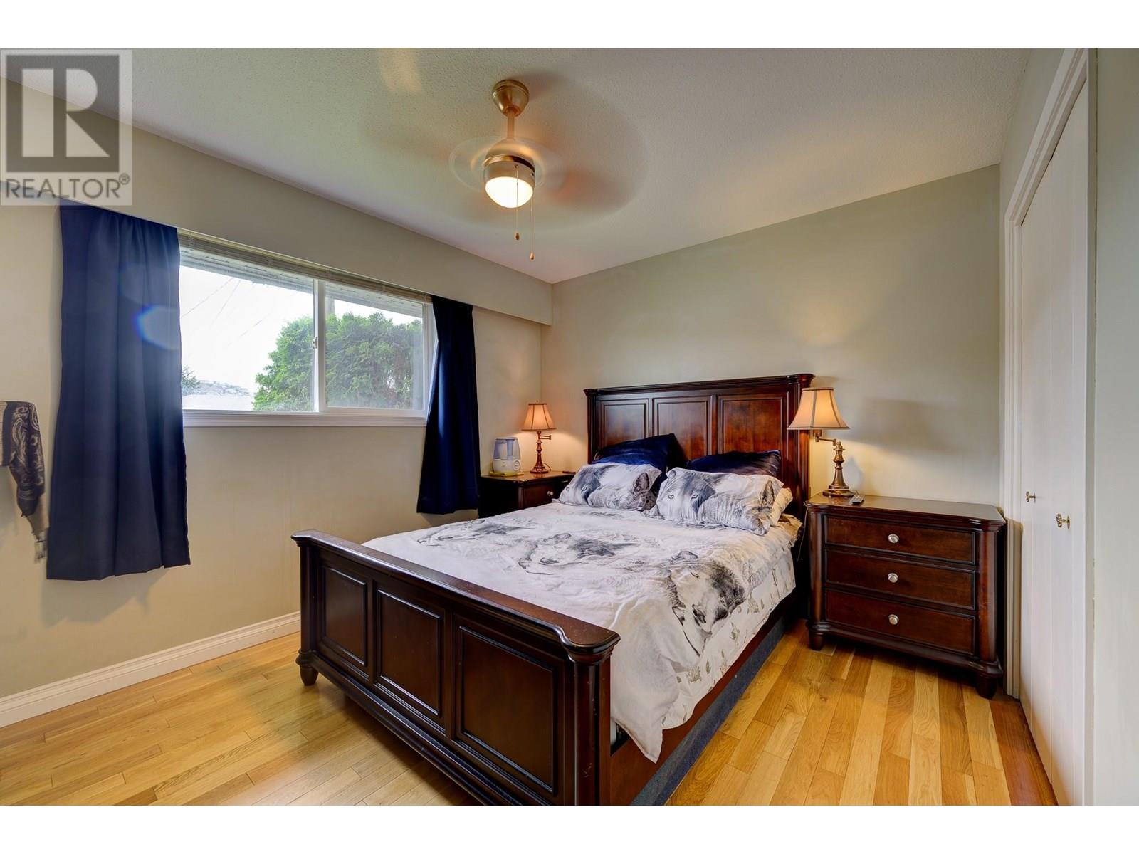 Photo 9 of 927 Cranbrook Place, Kamloops BC