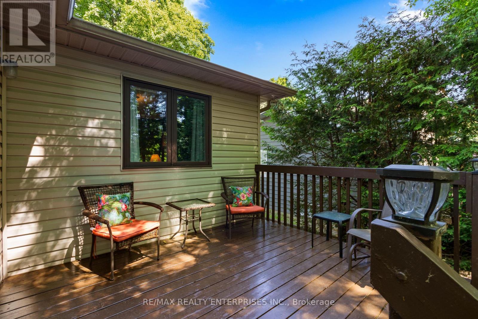 Photo 39 of 70 Downer Crescent, Wasaga Beach ON
