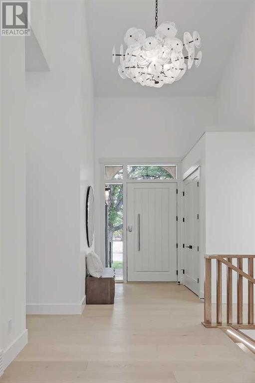 Single Family House Bungalow for Sale in  Green Ridge Road SW Glendale Calgary 