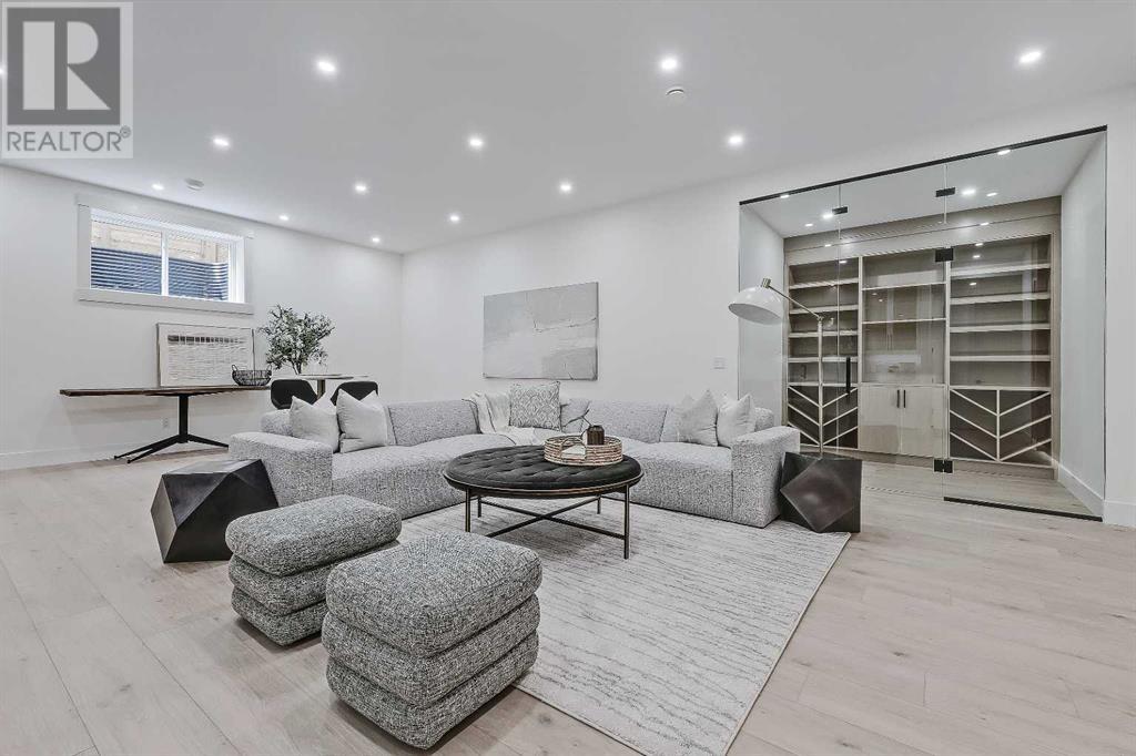 Single Family House Bungalow for Sale in  Green Ridge Road SW Glendale Calgary 