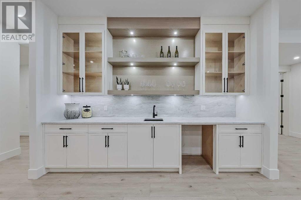 Single Family House Bungalow for Sale in  Green Ridge Road SW Glendale Calgary 