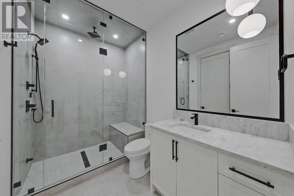Single Family House Bungalow for Sale in  Green Ridge Road SW Glendale Calgary 