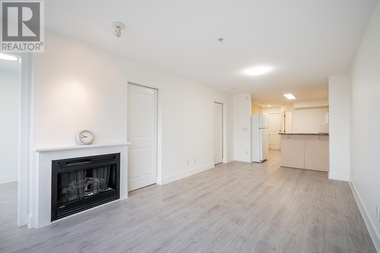 Photo 21 of 303 3423 E Hastings Street, Vancouver BC