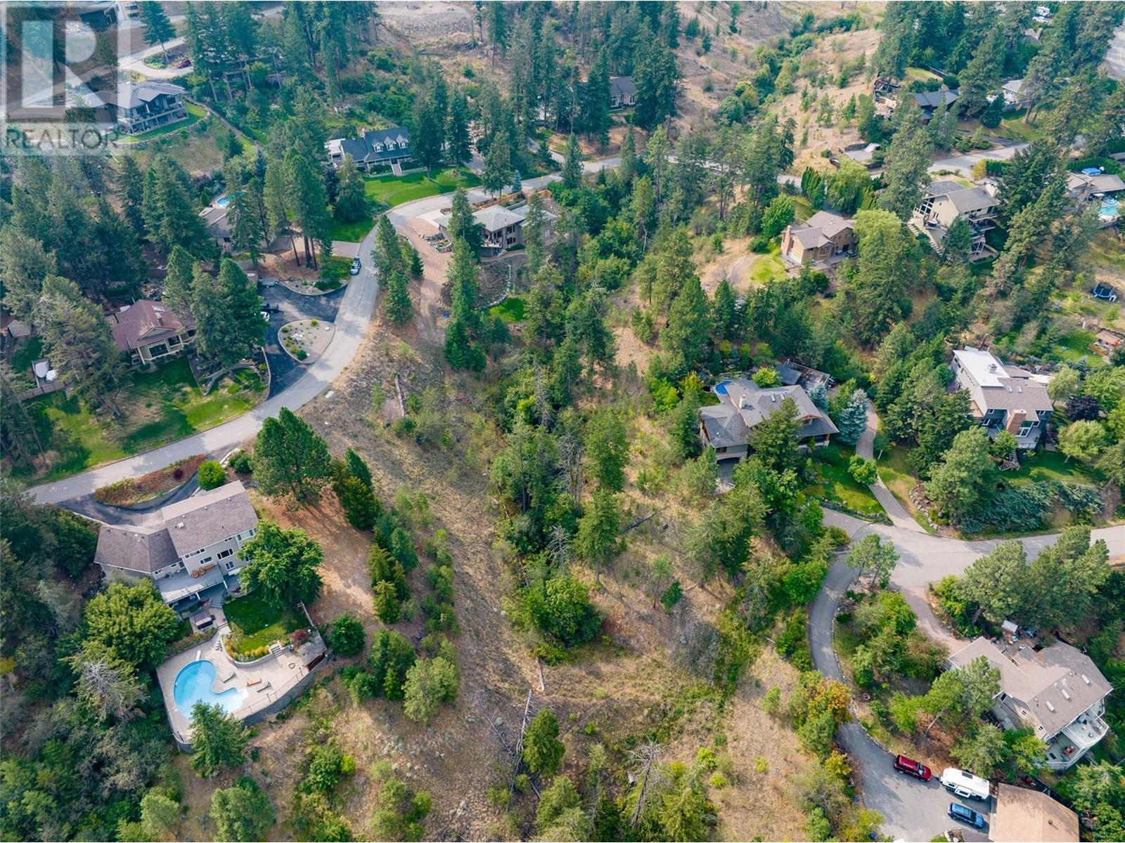 Photo 10 of 1970 High Schylea Drive, Kamloops BC