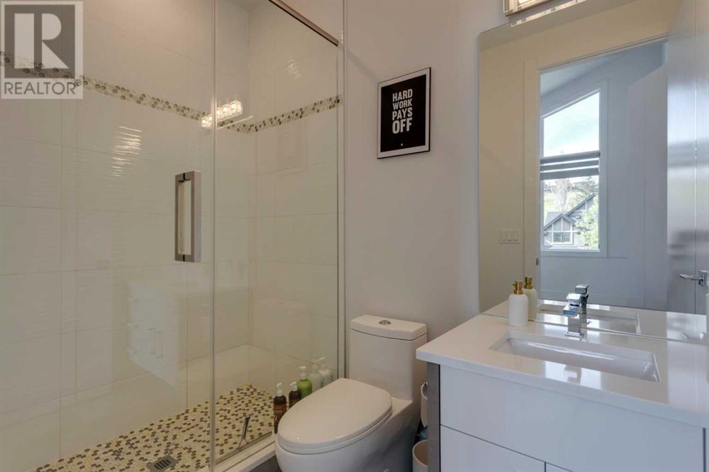 Single Family House for Sale in   Avenue NW West Hillhurst Calgary 
