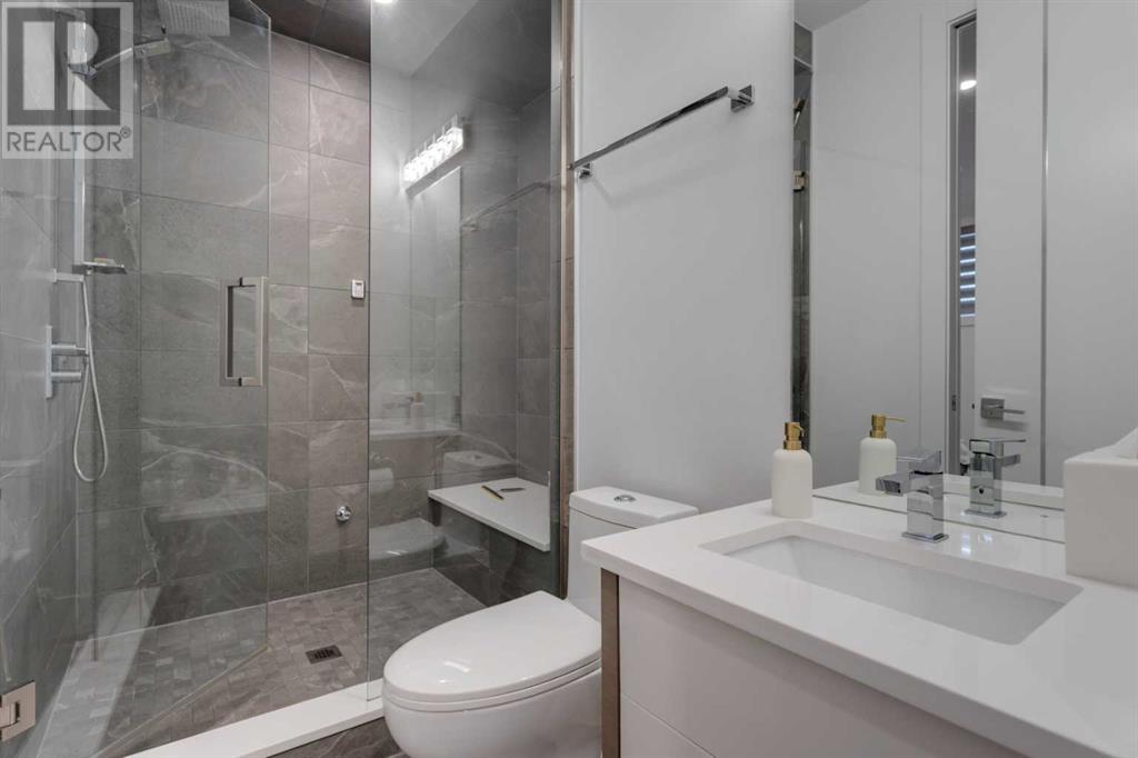 Single Family House for Sale in   Avenue NW West Hillhurst Calgary 