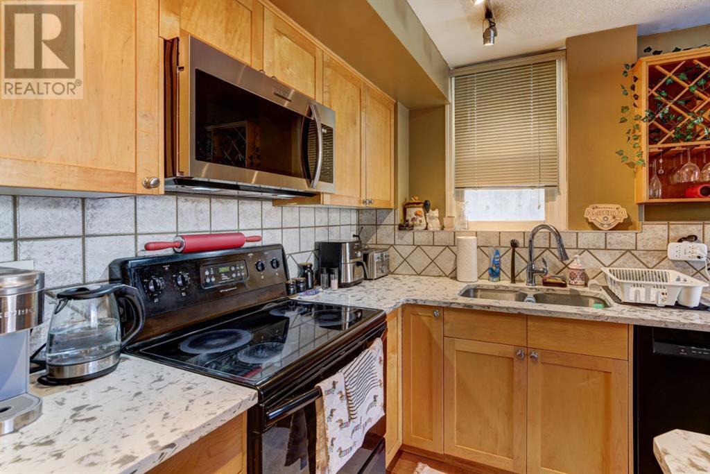 Single Family House for Sale in   Cameron Avenue SW Lower Mount Royal Calgary 