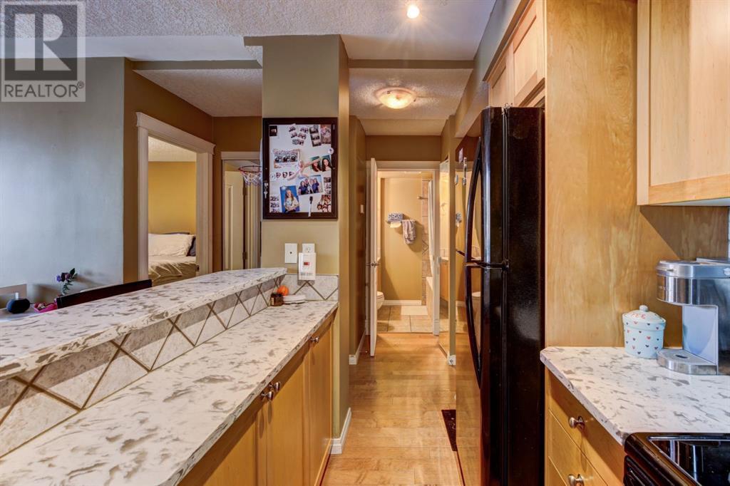 Single Family House for Sale in   Cameron Avenue SW Lower Mount Royal Calgary 