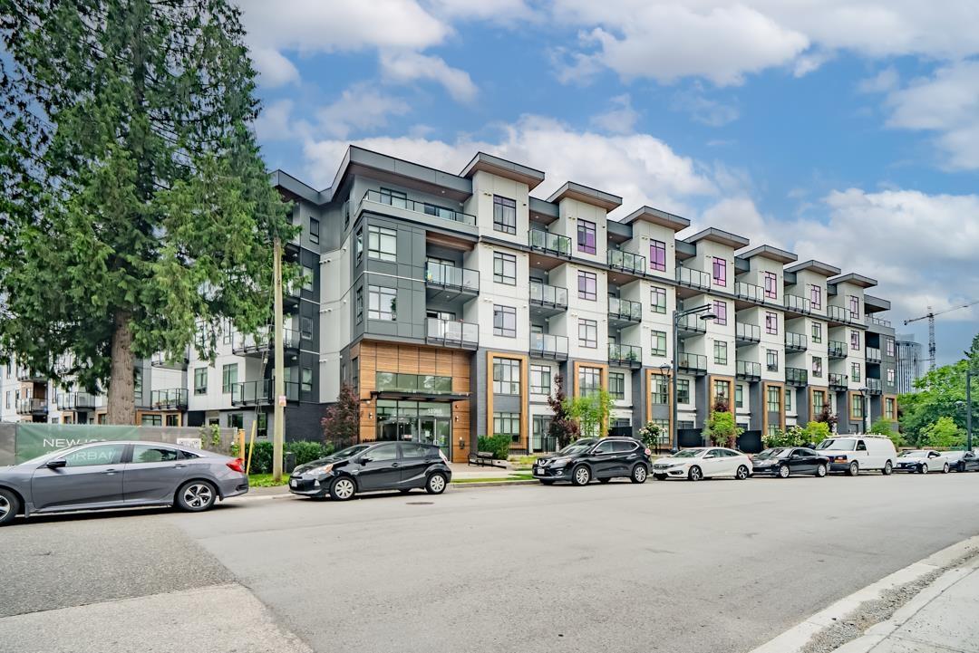 Photo 23 of 422 13968 Laurel Drive, Surrey BC