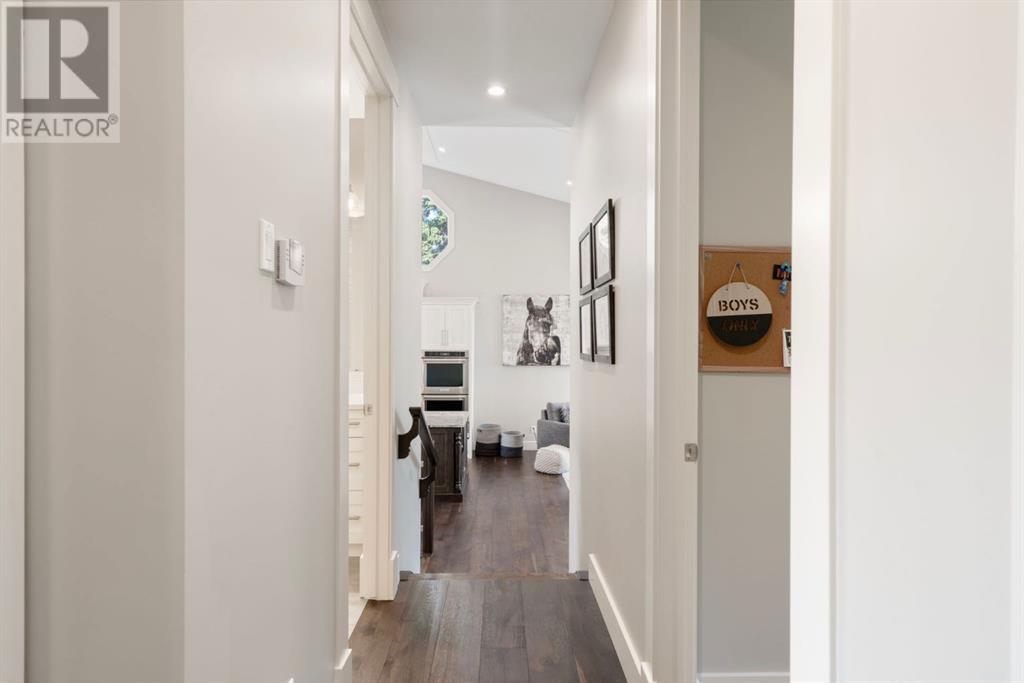 Single Family House Bungalow for Sale in  Grove Hill Place SW Glendale Calgary 