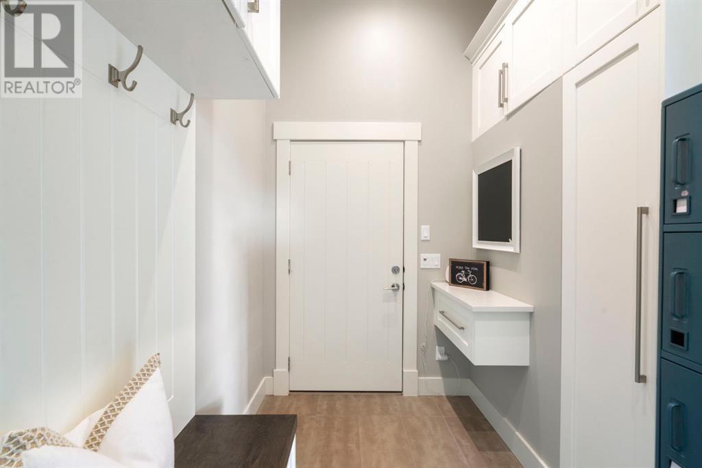 Single Family House Bungalow for Sale in  Grove Hill Place SW Glendale Calgary 