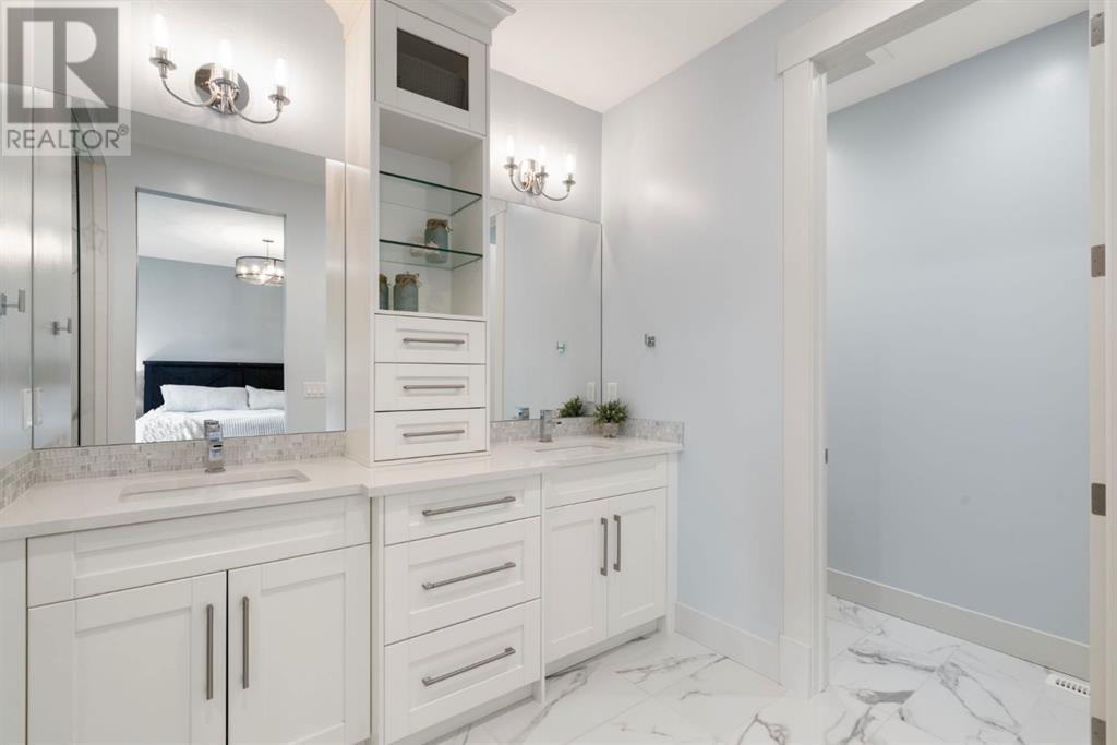 Single Family House Bungalow for Sale in  Grove Hill Place SW Glendale Calgary 