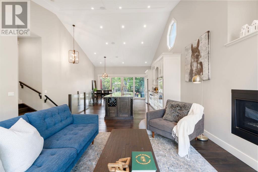 Single Family House Bungalow for Sale in  Grove Hill Place SW Glendale Calgary 