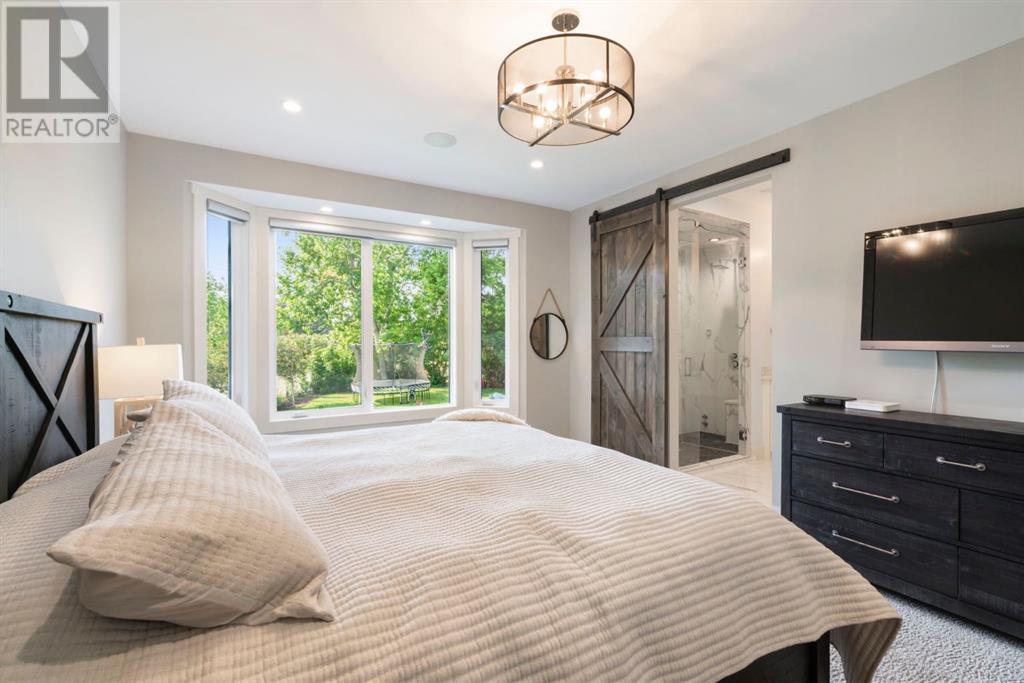 Single Family House Bungalow for Sale in  Grove Hill Place SW Glendale Calgary 