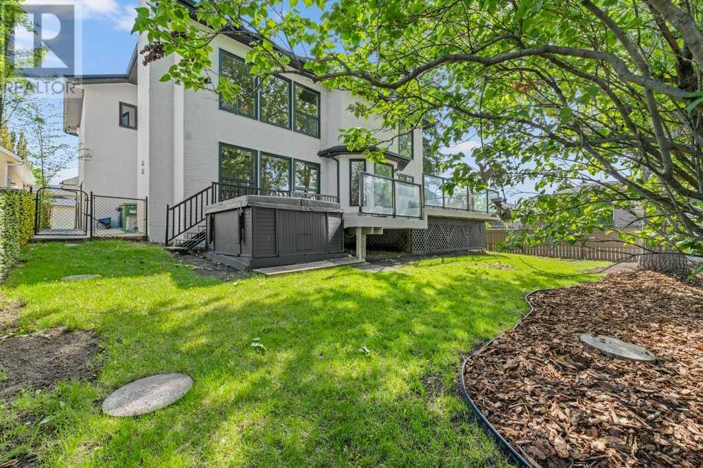 Single Family House for Sale in  Mckenzie Lake Point SE McKenzie Lake Calgary 