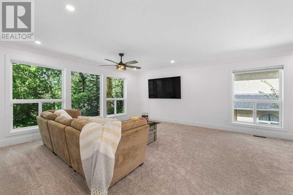 Single Family House for Sale in  Mckenzie Lake Point SE McKenzie Lake Calgary 
