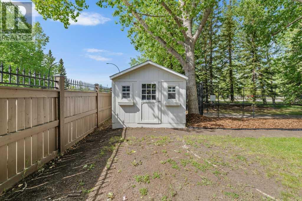 Single Family House for Sale in  Mckenzie Lake Point SE McKenzie Lake Calgary 