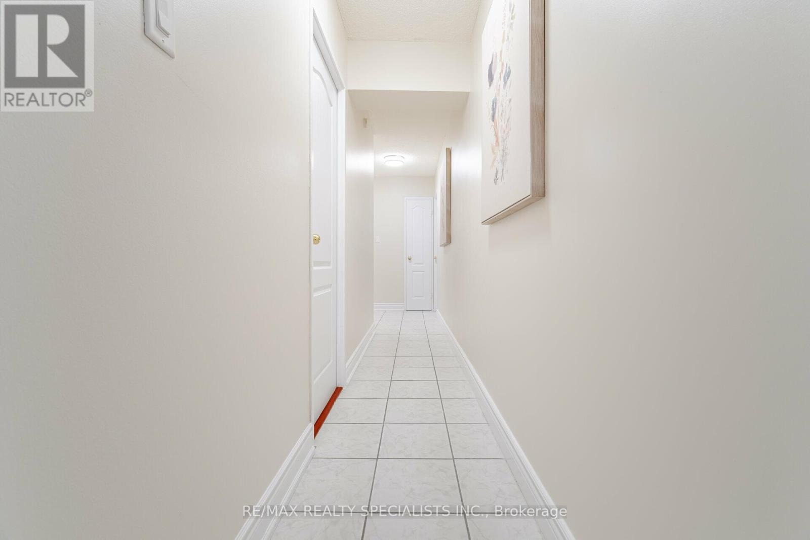 Photo 21 of 915 370 Dixon Road, Toronto ON
