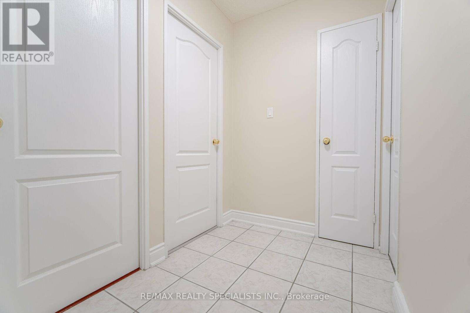 Photo 22 of 915 370 Dixon Road, Toronto ON