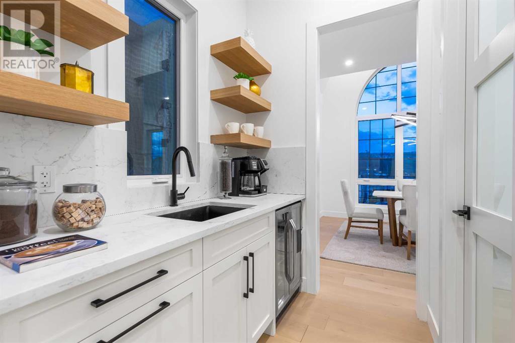 Single Family House for Sale in   Avenue NW Montgomery Calgary 