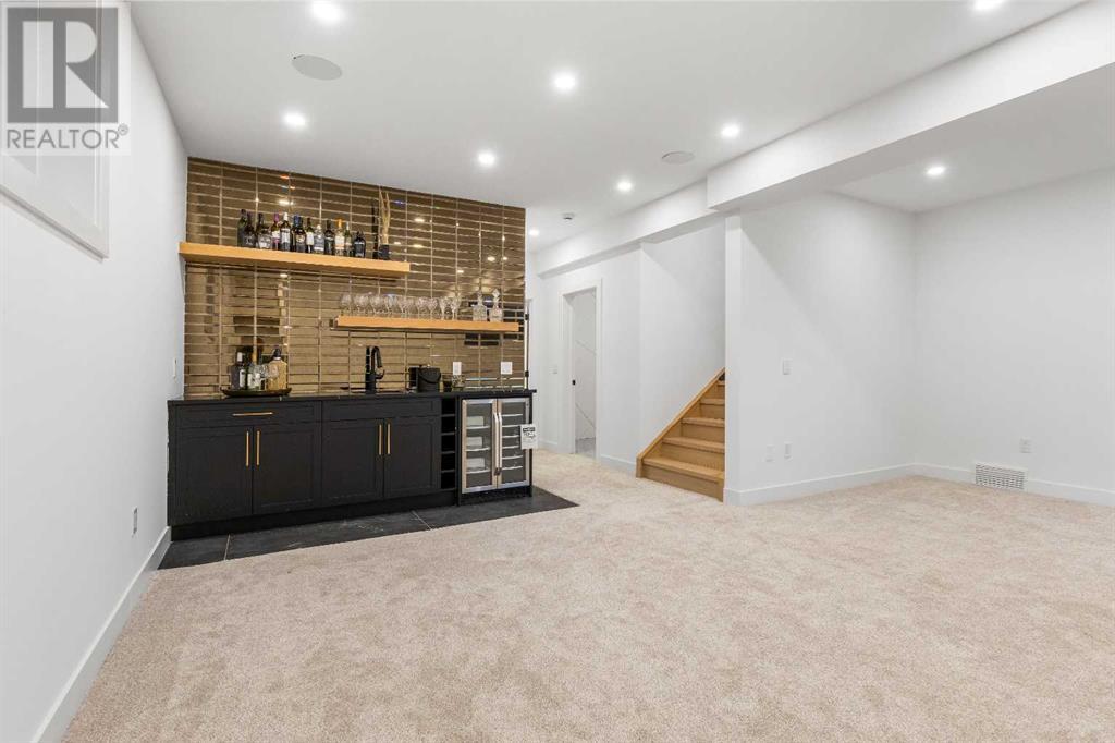Single Family House for Sale in   Avenue NW Montgomery Calgary 
