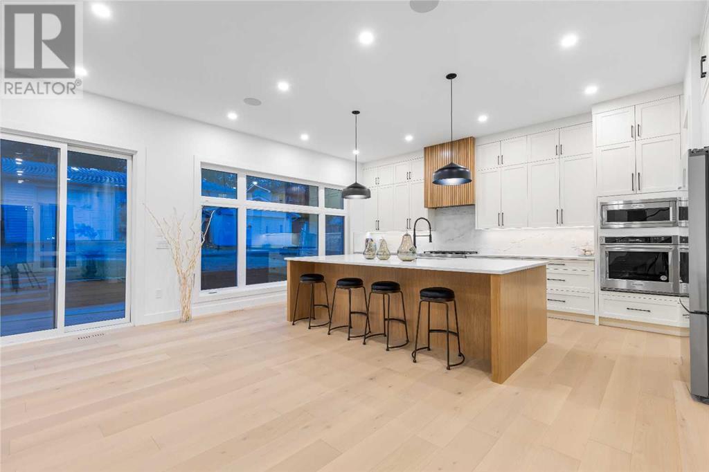 Single Family House for Sale in   Avenue NW Montgomery Calgary 
