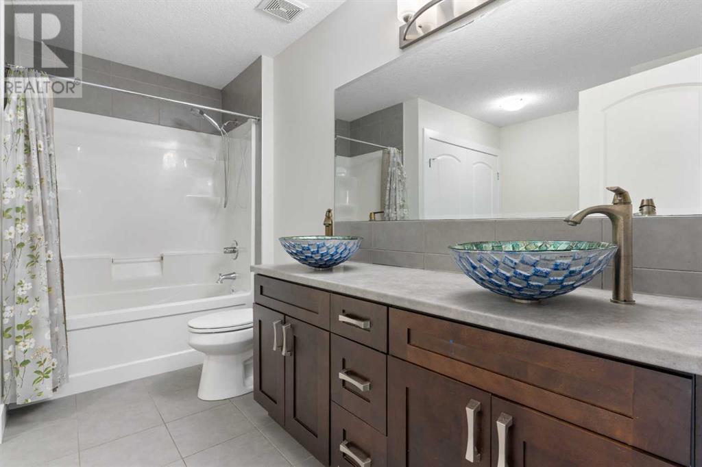 Single Family House for Sale in  Sage Meadows Terrace NW Sage Hill Calgary 
