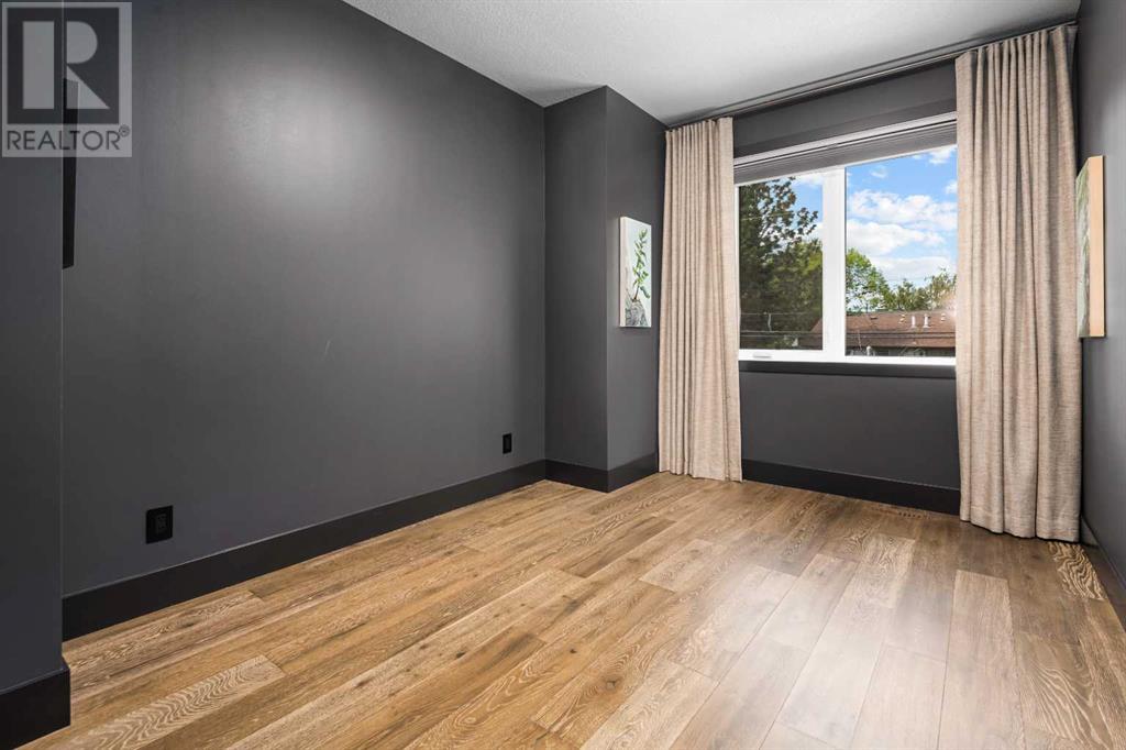 Single Family House for Sale in A  Avenue SW North Glenmore Park Calgary 