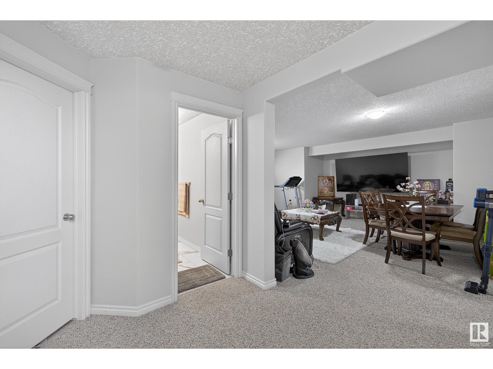 Photo 35 of 10671 180 Av Nw, Edmonton AB