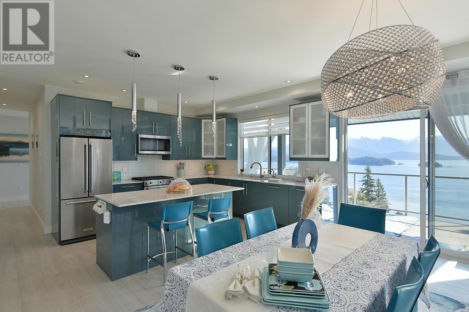 1242 ST ANDREWS ROAD, Gibsons