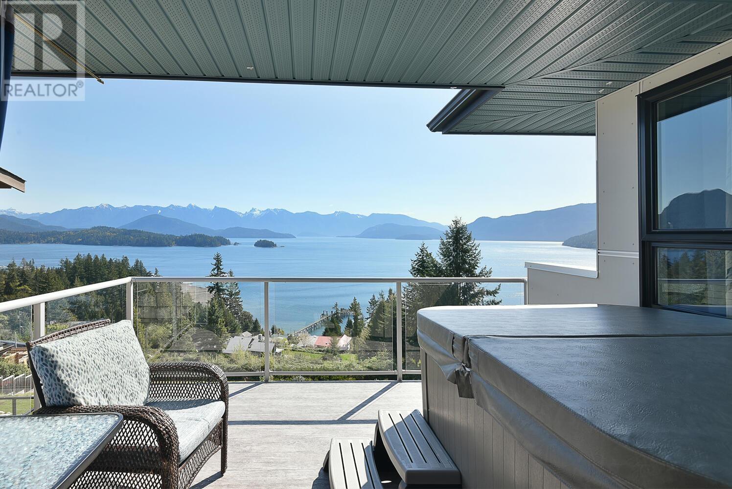 1242 ST ANDREWS ROAD, Gibsons