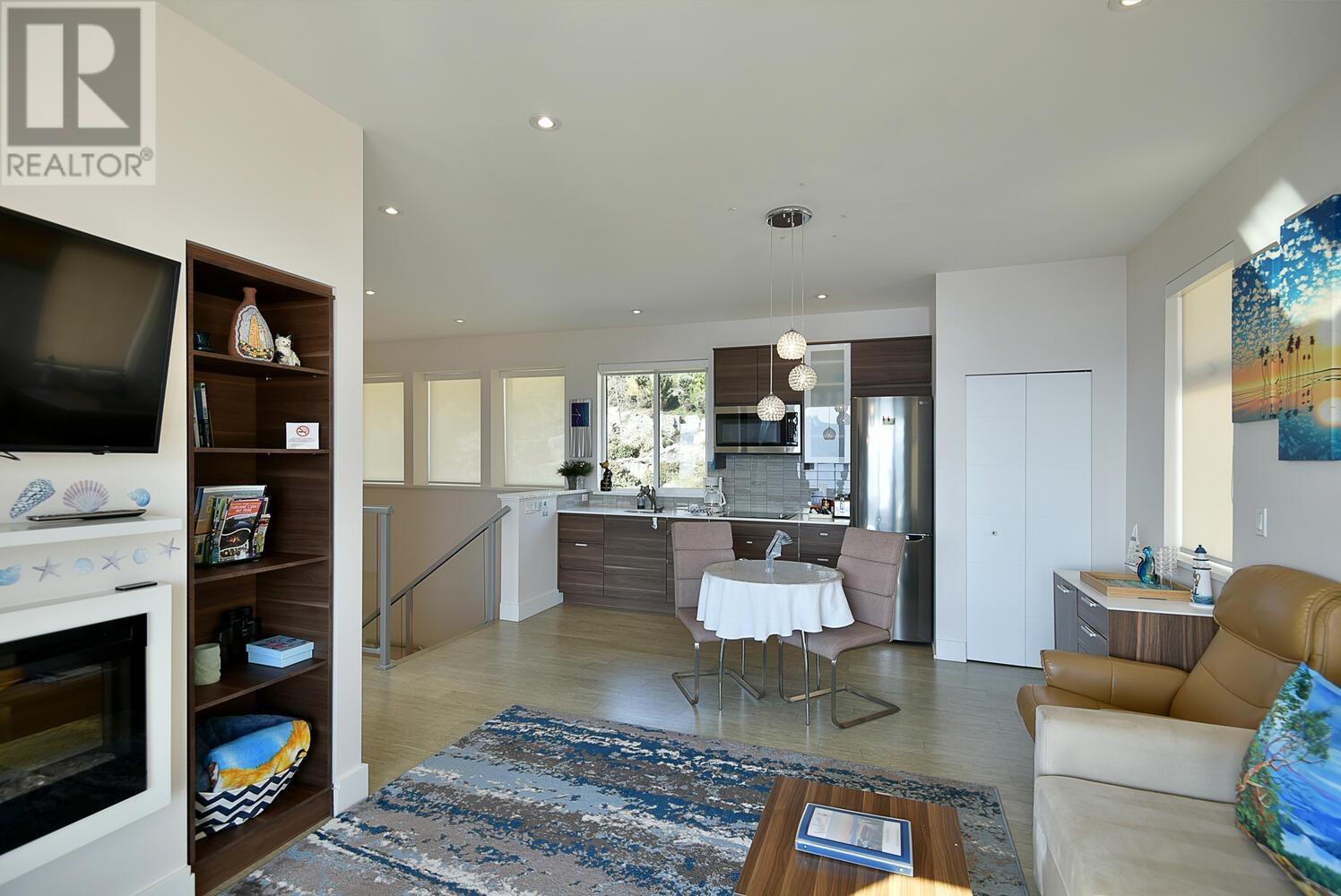 1242 ST ANDREWS ROAD, Gibsons
