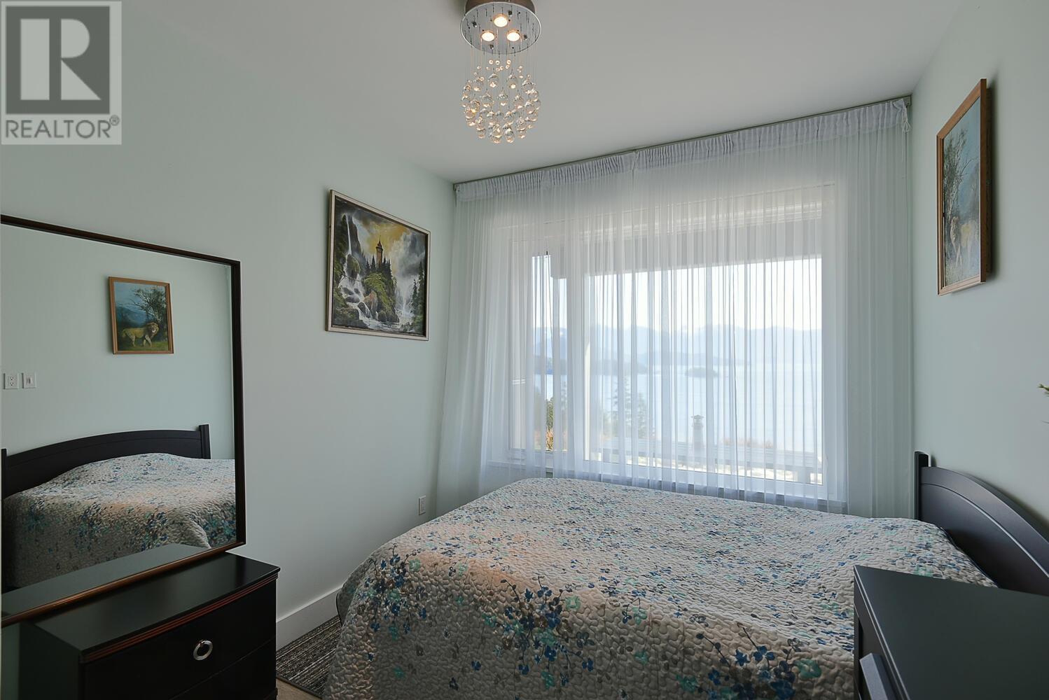 1242 ST ANDREWS ROAD, Gibsons