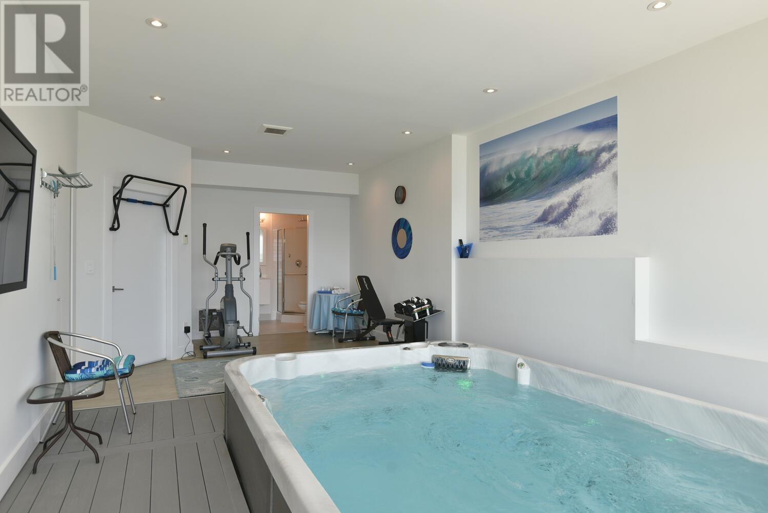 1242 ST ANDREWS ROAD, Gibsons