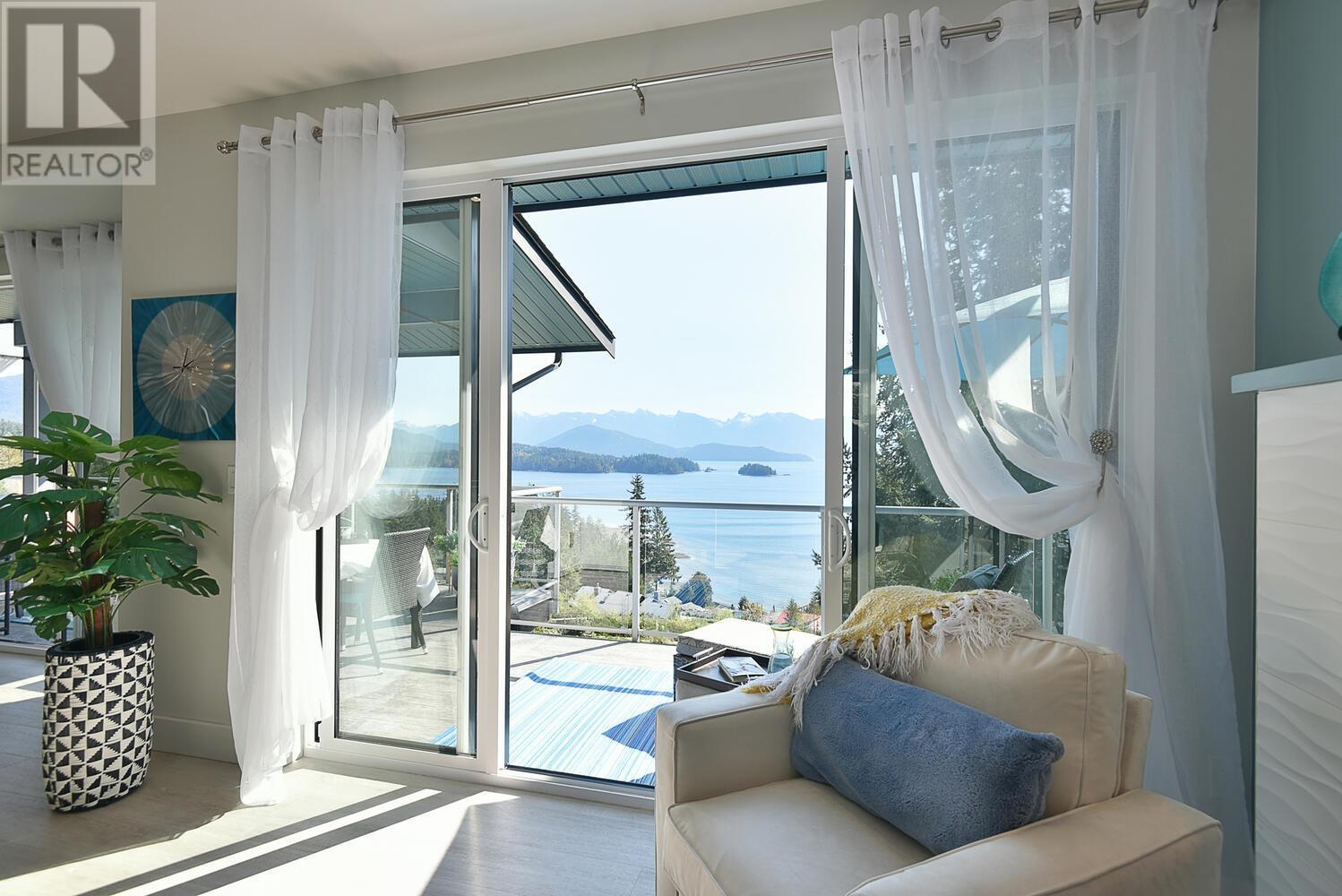 1242 ST ANDREWS ROAD, Gibsons