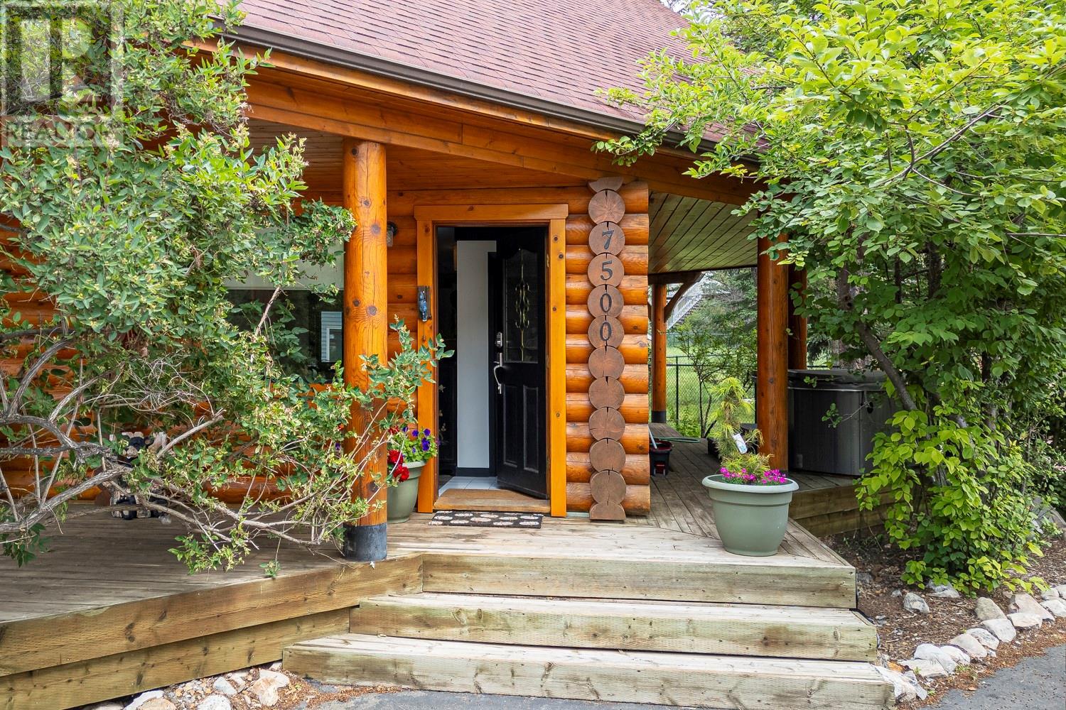 Photo 2 of 7500 Rivercrest Road, Radium Hot Springs BC