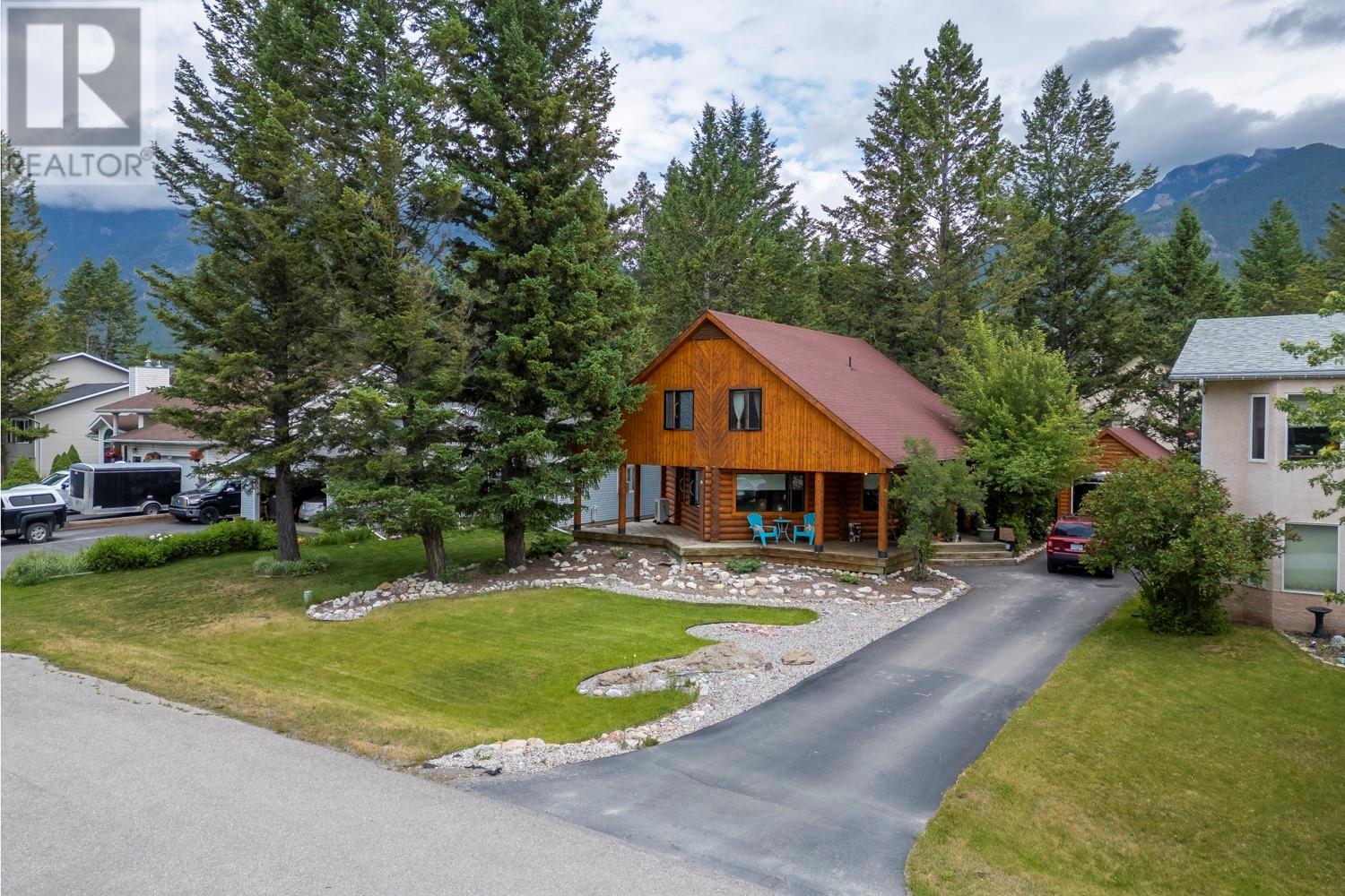 Photo 35 of 7500 Rivercrest Road, Radium Hot Springs BC
