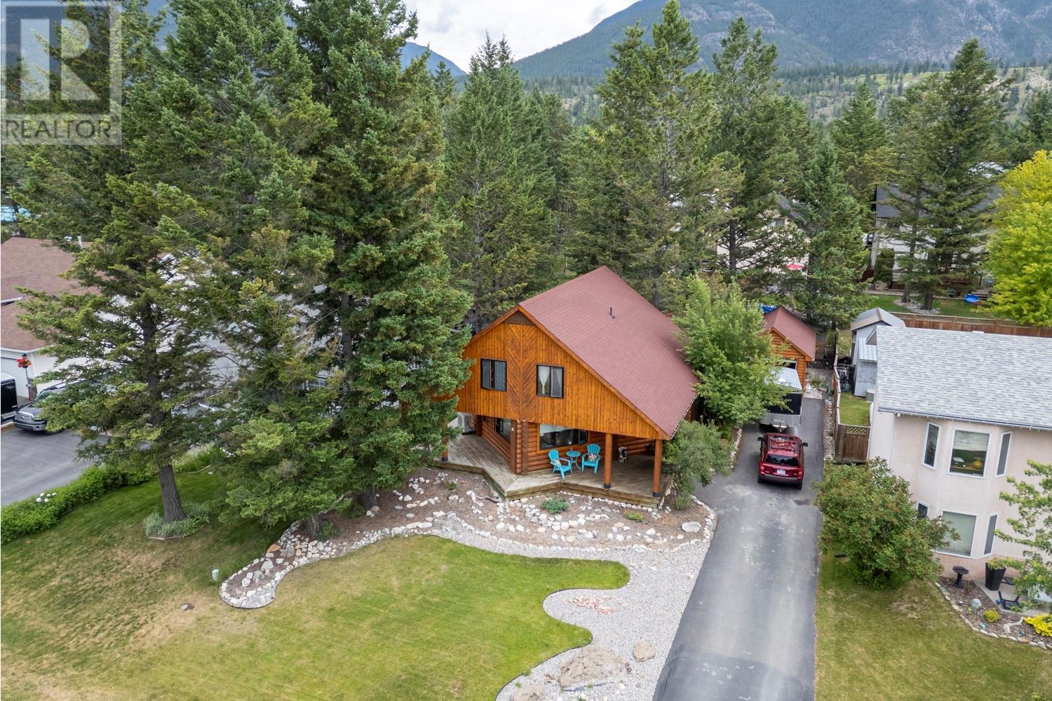 Photo 36 of 7500 Rivercrest Road, Radium Hot Springs BC