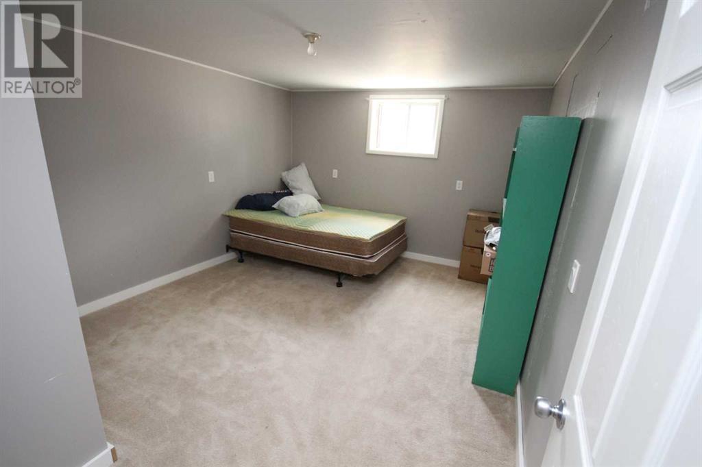 Photo 12 of 5810 52 Street, Taber AB